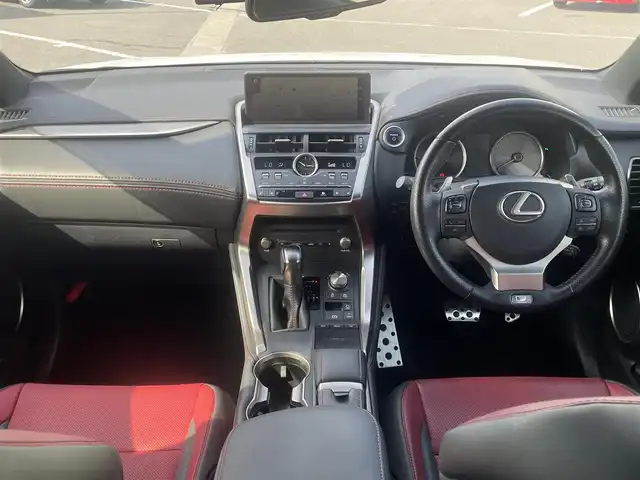 レクサス ＮＸ 300h Fスポーツ 和歌山県 2018(平30)年 2.3万km ホワイトノーヴァガラスフレーク 純正ナビ/バックカメラ/フルセグTV/BT/衝突軽減ブレーキ/レーンキープアシスト/ブラインドスポットモニター/レーダークルコン/前後コーナーセンサー/オートライト/サンルーフ/ビルトインETC2.0/ドラレコ/前席/・シートベンチレーション/・シートヒーター/・パワーシート/シートメモリー/ヘッドアップディスプレイ/ステアリングリモコン/ステアリングヒーター/パドルシフト
