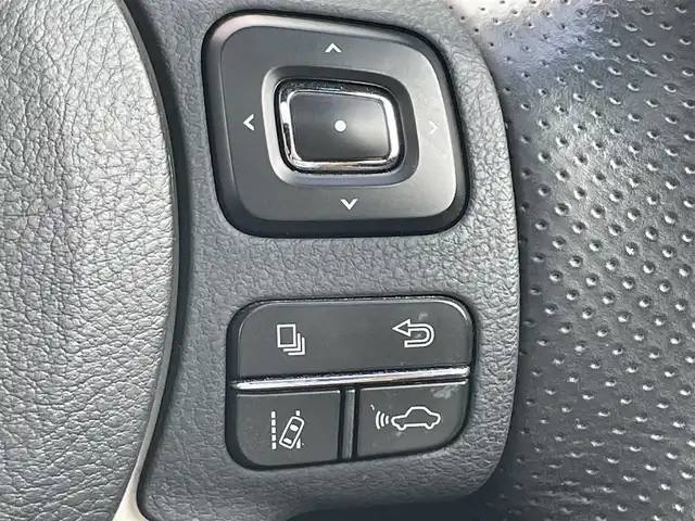 レクサス ＮＸ 300h Fスポーツ 和歌山県 2018(平30)年 2.3万km ホワイトノーヴァガラスフレーク 純正ナビ/バックカメラ/フルセグTV/BT/衝突軽減ブレーキ/レーンキープアシスト/ブラインドスポットモニター/レーダークルコン/前後コーナーセンサー/オートライト/サンルーフ/ビルトインETC2.0/ドラレコ/前席/・シートベンチレーション/・シートヒーター/・パワーシート/シートメモリー/ヘッドアップディスプレイ/ステアリングリモコン/ステアリングヒーター/パドルシフト