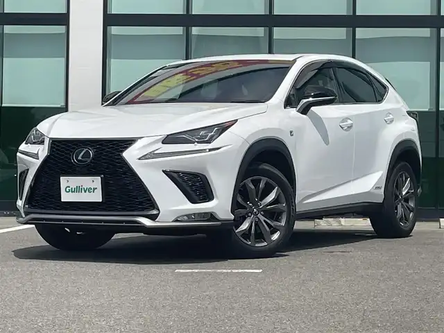 レクサス ＮＸ 300h Fスポーツ 和歌山県 2018(平30)年 2.3万km ホワイトノーヴァガラスフレーク 純正ナビ/バックカメラ/フルセグTV/BT/衝突軽減ブレーキ/レーンキープアシスト/ブラインドスポットモニター/レーダークルコン/前後コーナーセンサー/オートライト/サンルーフ/ビルトインETC2.0/ドラレコ/前席/・シートベンチレーション/・シートヒーター/・パワーシート/シートメモリー/ヘッドアップディスプレイ/ステアリングリモコン/ステアリングヒーター/パドルシフト