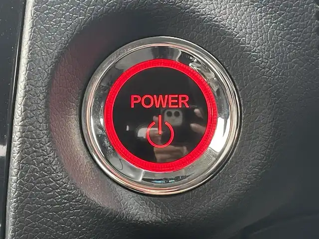 ホンダ シャトル ハイブリッド ホンダセンシング 山形県 2020(令2)年 8.7万km プラチナホワイトパール ４WD/衝突被害軽減/SDナビ/　　【CD　DVD　BT　AUX　USB】/アダプティブクルーズコントロール/横滑り防止装置/レーンキープアシスト/盗難防止装置/フロアマット/ドライブレコーダー/電動格納ミラー/スマートキー×２/ETC