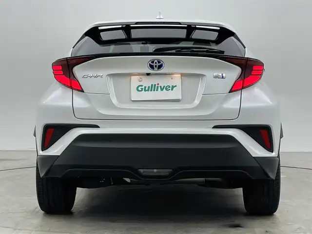 トヨタ Ｃ－ＨＲ G モード ネロセーフティプラスⅢ 岡山県 2023(令5)年 1.8万km プラチナホワイトパールマイカ ワンオーナー/パノラミックビューモニター/純正8インチディスプレイオーディオナビ/地デジフルセグ/Bluetooth/AppleCarPlay/USB/シートヒーター/ブラインドスポットモニター/トヨタセーフティセンス/レーダークルーズコントロール/LEDヘッドライト/フォグランプ/コーナーセンサー/純正18インチアルミホイール/ビルトインETC/前後ドライブレコーダー/純正フロアマット/プッシュスタート /スマートキー