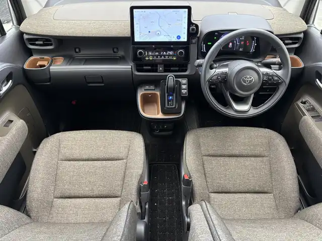 トヨタ シエンタ ハイブリッド Z 滋賀県 2023(令5)年 2.8万km アーバンカーキ 純正10.5インチナビ/【Bluetooth/フルセグTV/USB/Miracast】/トヨタセーフティセンス/・プリクラッシュセーフティ/・レーントレーシングアシスト/・レーダークルーズコントロール/・オートマチックハイビーム/両側パワースライドドア/全方位カメラ/ブラインドスポットモニター/クリアランスソナー/LEDヘッドライト/D/Nシートヒーター/ステアリングヒーター/ビルトインETC2.0/後席サンシェード/プッシュスタート/スマートキー/ステアリングリモコン