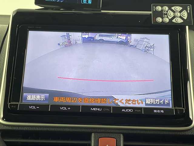 トヨタ エスクァイア Gi 埼玉県 2015(平27)年 9.1万km 黒 純正9インチナビ/バックカメラ/両側パワースライドドア/サンルーフ/ビルトインＥＴＣ2.0/シートーヒータ/オートマチックハイビーム/セーフティレーダー/前後ドラレコ/フルセグＴＶ　/Bluetouth