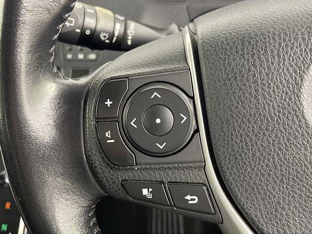 トヨタ エスクァイア Gi 埼玉県 2015(平27)年 9.1万km 黒 純正9インチナビ/バックカメラ/両側パワースライドドア/サンルーフ/ビルトインＥＴＣ2.0/シートーヒータ/オートマチックハイビーム/セーフティレーダー/前後ドラレコ/フルセグＴＶ　/Bluetouth