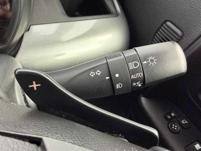 スズキ スペーシア ギア HYBRID XZターボ 愛知県 2021(令3)年 4.8万km アクティブイエロー/ガンメタリック2トーン スズキセーフティサポート/衝突被害軽減ブレーキ/車線逸脱警報機能/レーダークルーコントロール/ステアリングスイッチ/両側電動スライドドア/純正ナビ/ワンセグTV/Bluetooth接続/皮巻きステアリング/ステアリングスイッチ/パドルシフト/D席/N席シートヒーター/ビルトインETC/後席サーキュレーター/スペアキー/カーテンエアバック/サイドエアバック/スマートキー/プッシュスタート