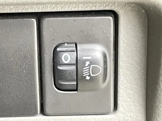 スズキ エブリイ JOINターボ 千葉県 2021(令3)年 2.5万km クールカーキPM スズキセーフティサポート/・衝突軽減ブレーキ/・レーンキープアシスト/・ふらつき警報/・コーナーセンサー/純正オーディオ/オートライト/ヘッドライトレベライザー/リモコンキー/純正ゴムマット