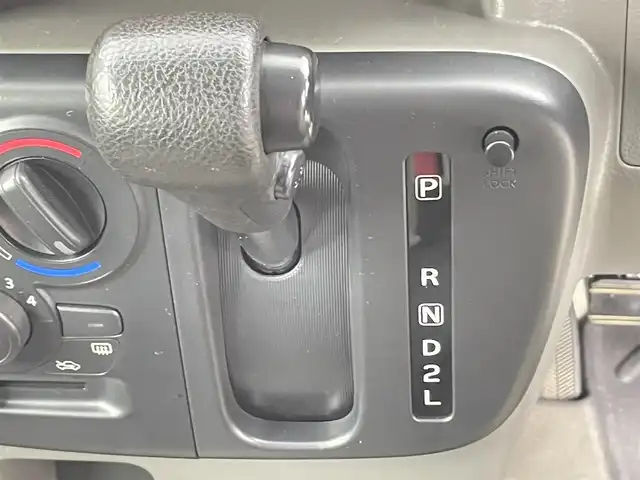 スズキ エブリイ JOINターボ 千葉県 2021(令3)年 2.5万km クールカーキPM スズキセーフティサポート/・衝突軽減ブレーキ/・レーンキープアシスト/・ふらつき警報/・コーナーセンサー/純正オーディオ/オートライト/ヘッドライトレベライザー/リモコンキー/純正ゴムマット