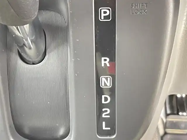 スズキ エブリイ JOINターボ 千葉県 2021(令3)年 2.5万km クールカーキPM スズキセーフティサポート/・衝突軽減ブレーキ/・レーンキープアシスト/・ふらつき警報/・コーナーセンサー/純正オーディオ/オートライト/ヘッドライトレベライザー/リモコンキー/純正ゴムマット