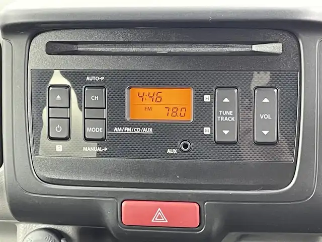 スズキ エブリイ JOINターボ 千葉県 2021(令3)年 2.5万km クールカーキPM スズキセーフティサポート/・衝突軽減ブレーキ/・レーンキープアシスト/・ふらつき警報/・コーナーセンサー/純正オーディオ/オートライト/ヘッドライトレベライザー/リモコンキー/純正ゴムマット