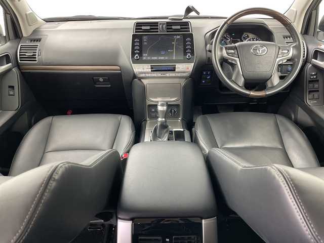 トヨタ ランドクルーザー プラド TX Lパッケージ 道央・札幌 2023(令5)年 3.7万km ホワイトパールクリスタルシャイン ・4WD/・寒冷地仕様/・純正ディスプレイオーディオナビ(BT&Miracast&スマホ連携)/・全方位モニター/・サンルーフ/・モデリスタエアロ(F.R)/・トヨタセーフティセンス/・D/N席パワーシート/・D/N席シートヒーター/・D/N席ベンチレーション/・サンルーフ/・ルーフレール/・ドアミラーヒーター/・純正エンジンスターター/・スマートキー/・スペアキー/・社外AW22インチ/・ワンオーナー