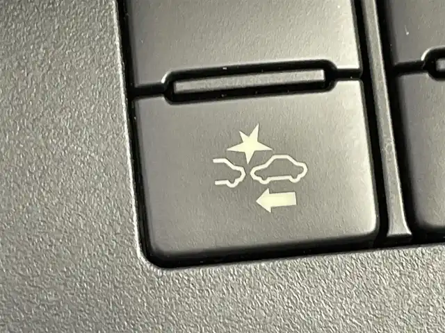 トヨタ シエンタ G クエロ 群馬県 2018(平30)年 6.2万km ブラックマイカ 禁煙車　純正７インチナビ　ビルトインＥＴＣ　アイドリングストップ　オートハイビーム　オートライト　ＬＥＤライト　両側パワースライドドア　純正フロアマット　バックカメラ　プッシュスタート　電格ミラー