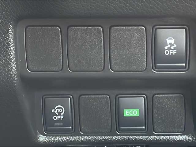 日産 エクストレイル 20X エマージェンシーブレーキ 福島県 2015(平27)年 6.3万km ダイヤモンドブラック 2WD4WD切替有 7人乗 純正ナビ フルセグTV Bluetooth バックカメラ 衝突軽減ブレーキ シートヒーター ETC コーナーセンサー オートライト フォグランプ カプロンシート スマートキー