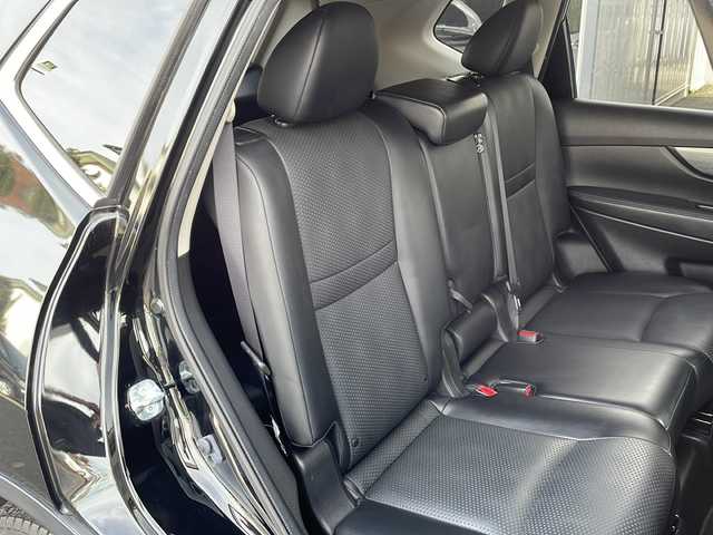 日産 エクストレイル 20X エマージェンシーブレーキ 福島県 2015(平27)年 6.3万km ダイヤモンドブラック 2WD4WD切替有 7人乗 純正ナビ フルセグTV Bluetooth バックカメラ 衝突軽減ブレーキ シートヒーター ETC コーナーセンサー オートライト フォグランプ カプロンシート スマートキー