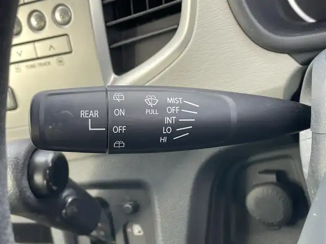 スズキ ワゴンＲ FX 岡山県 2015(平27)年 2.6万km フィズブルーパールメタリック 登録時走行距離：25115km/禁煙車/純正オーディオ/　(CD/AM/FM/AUX)/シートヒーター/ヘッドライトレベライザー/リモコンキー/アイドリングストップ/純正ホイールキャップ/ドアバイザー/電動格納ミラー/純正フロアマット/横滑防止装置/盗難防止装置