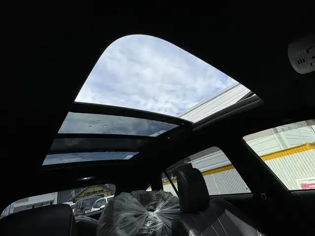 トヨタ ハリアー ハイブリッド プレミアム アドバンスドP 宮城県 2016(平28)年 4.5万km スパークリングブラックパールクリスタルシャイン 純正SDナビ/AM/FM/Bluetooth/フルセグTV/フロント/サイド/バックカメラ/全方位カメラ/ビルトインETC/レーダークルーズコントロール/衝突被害軽減ブレーキ/レーンキープアシスト/横滑り防止装置/パワーシート(運転席/助手席)/シートヒーター/オートライト/オートハイビーム/LEDヘッドライト/フォグランプ/スマートキー/プッシュスタート/電動格納ミラー/純正18インチAW車載/純正フロアマット/保証書/取扱説明書/JBLサウンド/TVキャンセラー/サンルーフ/パワーバックドア