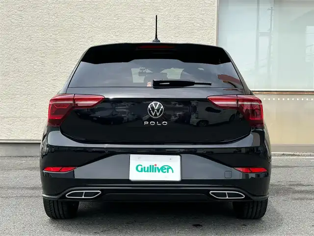 フォルクスワーゲン ＶＷ ポロ TSI Rライン 大阪府 2022(令4)年 1.1万km 黒 ワンオーナー/純正HDDナビ/（BT/AppleCarPlay/AndroidAuto）/バックカメラ/レーダークルーズコントロール/レーンキープアシスト/ブラインドスポットモニター/アイドリングストップ/衝突被害軽減装置/前後コーナーセンサー/純正17インチAW/前後ドライブレコーダー/プッシュスタート/ETC/保証書/取扱説明書/スマートキー×２