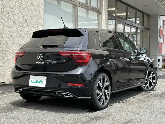 フォルクスワーゲン ＶＷ ポロ TSI Rライン 大阪府 2022(令4)年 1.1万km 黒 ワンオーナー/純正HDDナビ/（BT/AppleCarPlay/AndroidAuto）/バックカメラ/レーダークルーズコントロール/レーンキープアシスト/ブラインドスポットモニター/アイドリングストップ/衝突被害軽減装置/前後コーナーセンサー/純正17インチAW/前後ドライブレコーダー/プッシュスタート/ETC/保証書/取扱説明書/スマートキー×２