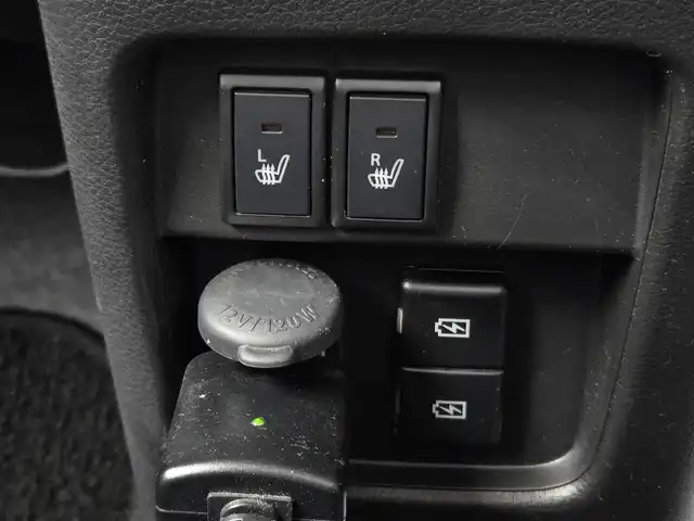 スズキ ハスラー HYBRID X 鹿児島県 2022(令4)年 1.9万km ピュアホワイトP アダプティブクルーズコントロール　/Ｄ＋Ｎ席シートヒーター　/全方位カメラ　/ビルトインＥＴＣ　/純正メモリーナビ　/Ｂｌｕｅｔｏｏｔｈオーディオ　/コーナーセンサー　/純正アルミホイール（１５インチ）/LEDヘッドライト/横滑り防止装置/レーンキープアシスト/プッシュスタート/スマートキー/エアバッグ(W＋サイド)/衝突被害軽減システム