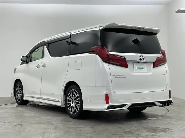 トヨタ アルファード エグゼクティブ ラウンジ S 群馬県 2021(令3)年 6.3万km ホワイトパールクリスタルシャイン 禁煙車　純正ナビ　全方位カメラ　ＪＢＬサウンド　後部席モニター ブラインドスポットモニター パワーバックドア 両側パワースライドドア 追従クルーズコントロール デジタルインナーミラー ETC2.0