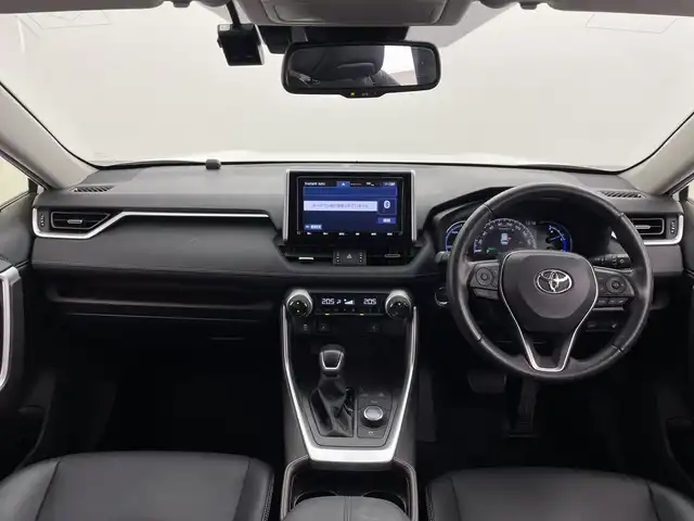 トヨタ ＲＡＶ４ ハイブリットG 群馬県 2020(令2)年 5万km ホワイトパールクリスタルシャイン 純正９型ナビ　フルセグＴＶ　バックカメラ　電動リアゲート　パワーシート　シートヒーター　ステアリングヒーター　衝突被害軽減ブレーキ　ルーフレール　ＬＥＤヘッドライト　前方ドラレコ　ＥＴＣ２．０　禁煙