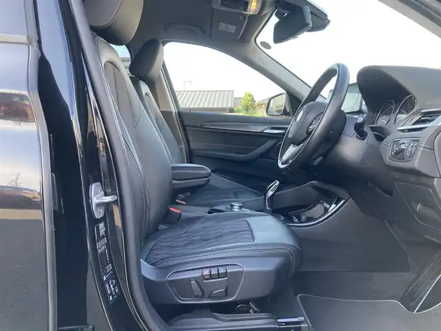 ＢＭＷ Ｘ１ xDrive 18d xライン EDジョイ+ 熊本県 2020(令2)年 3.8万km サファイアブラックP ワンオーナー/純正HDDナビ（Bluetooth、AUX）/バックカメラ/コーナーセンサー/ハーフレザーシート/パワーシート/パワーバックドア/ACC/LEDヘッドライト/純正18インチアルミホイール