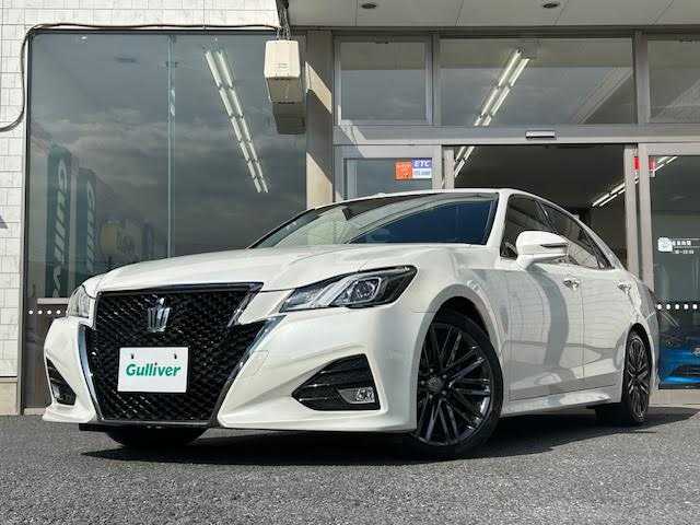 トヨタ クラウン アスリート S-T 埼玉県 2015(平27)年 8万km ホワイトパールクリスタルシャイン 純正ナビ/クルーズコントロール/前席パワーシート/ビルトインETC/ドライブレコーダー（FR）/LEDヘッドライト/LEDフォグランプ/ステアリングスイッチ/プッシュスタート/スマートキー/純正18インチアルミホイール/純正フロアマット/保証書/取扱説明書