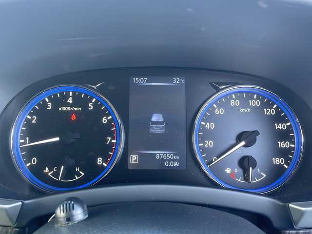 日産 エルグランド 250ハイウェイスター プレミアム 青森県 2014(平26)年 8.8万km インペリアルアンバーP 4WD/純正8インチナビ・フルセグTV/純正フリップダウンモニター/CD・DVD・Bluetooth・SD/バックカメラ/黒レザーシート/前席パワーシート・シートヒーター/両側パワースライドドア/パワーバックドア/クルーズコントロール/純正エンジンスターター/ビルトインETC/前方ドライブレコーダー/LEDヘッドライト/フォグランプ/純正18インチアルミ/インテリキー/プッシュスタート