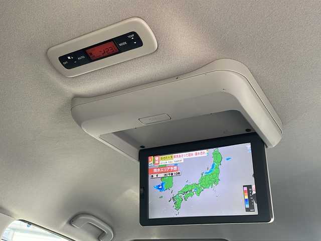 日産 エルグランド 250ハイウェイスター プレミアム 青森県 2014(平26)年 8.8万km インペリアルアンバーP 4WD/純正8インチナビ・フルセグTV/純正フリップダウンモニター/CD・DVD・Bluetooth・SD/バックカメラ/黒レザーシート/前席パワーシート・シートヒーター/両側パワースライドドア/パワーバックドア/クルーズコントロール/純正エンジンスターター/ビルトインETC/前方ドライブレコーダー/LEDヘッドライト/フォグランプ/純正18インチアルミ/インテリキー/プッシュスタート