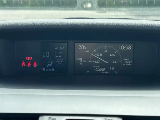 スバル ＷＲＸ Ｓ４ 2．0GT アイサイト 富山県 2014(平26)年 7万km アイスシルバーメタリック 4WD/レーダークルーズコントロール/衝突軽減システム/レーンキープアシスト/スポーツサスペンション/ドライブレコーダー/セルスタートアシスト機能/ETC/オートライト/電動リアゲート/パワーシート　運転席＋助手席/USB入力端子/純正AW/スペアキー