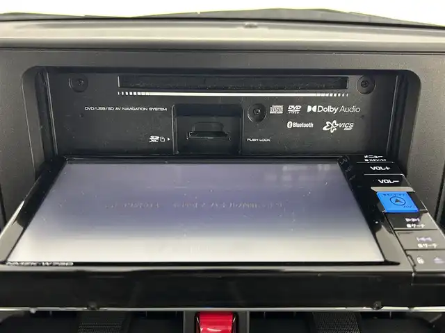 トヨタ ライズ Z 道央・札幌 2022(令4)年 2.6万km ナチュラルベージュマイカM ・４WD/・DOPメモリーナビ（NMZK-W73D）/　CD/DVD/SD/USB/BT/フルセグTV/・ステアリングスイッチ/・パノラミックビューモニター/・ビルトインETC /・ドライブレコーダー前後/・純正エンジンスターター/・ワイヤレス充電/・衝突被害軽減ブレーキ/・クリアランスソナー/・アダプティブクルーズコントロール/・アイドリングストップ/・ブレーキホールド/・横滑り防止防止装置/・オートライト/・LEDヘッドライト＆フォグランプ/・ウィンカーミラー/・オートリトラクタブルミラー/・D+N席シートヒーター/・純正１７インチAW/・純正フロアマット/・プッシュスタート/・スマートキー
