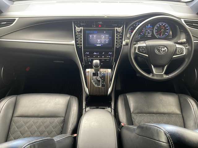 トヨタ ハリアー エレガンス 沖縄県 2014(平26)年 9万km スパークリングブラックパールクリスタルシャイン 純正8インチナビ　/フルセグＴＶ　/ＣＤ／ＤＶＤ　/ＡＵＸ　/Ｂｌｕｅｔｏｏｔｈ　/バックカメラ　/ＥＴＣ　/ＬＥＤライト　/前後ドラレコ　/ハーフレザーシート　/パワーシート　/横滑防止装置　/盗難防止装置　/純正フロアマット/純正20インチアルミホイール