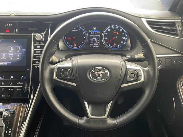 トヨタ ハリアー エレガンス 沖縄県 2014(平26)年 9万km スパークリングブラックパールクリスタルシャイン 純正8インチナビ　/フルセグＴＶ　/ＣＤ／ＤＶＤ　/ＡＵＸ　/Ｂｌｕｅｔｏｏｔｈ　/バックカメラ　/ＥＴＣ　/ＬＥＤライト　/前後ドラレコ　/ハーフレザーシート　/パワーシート　/横滑防止装置　/盗難防止装置　/純正フロアマット/純正20インチアルミホイール