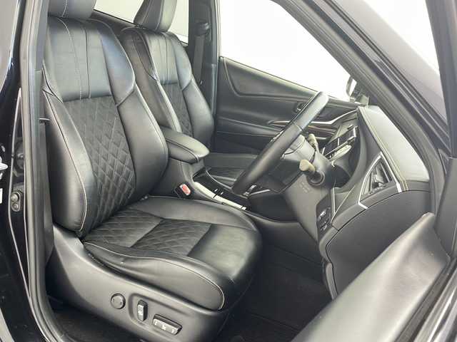 トヨタ ハリアー エレガンス 沖縄県 2014(平26)年 9万km スパークリングブラックパールクリスタルシャイン 純正8インチナビ　/フルセグＴＶ　/ＣＤ／ＤＶＤ　/ＡＵＸ　/Ｂｌｕｅｔｏｏｔｈ　/バックカメラ　/ＥＴＣ　/ＬＥＤライト　/前後ドラレコ　/ハーフレザーシート　/パワーシート　/横滑防止装置　/盗難防止装置　/純正フロアマット/純正20インチアルミホイール