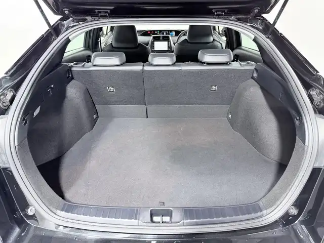 トヨタ プリウス S ツーリングセレ ブラックED 大阪府 2021(令3)年 4.5万km アティチュードブラックマイカ ディスプレイオーディオ 衝突軽減B レーダークルーズC レーンアシスト クリアランスソナー スマートキー 合皮シート シートヒーター(D/N) バックカメラ