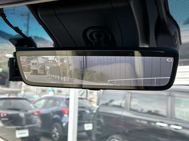 トヨタ アルファードハイブリット G Fパッケージ 広島県 2021(令3)年 4万km ホワイトパールクリスタルシャイン 禁煙/トヨタセーフティセンス/・プリクラッシュセーフティ/・LDA/・オートマチックハイビーム/・レーダークルーズコントロール/・先行車発進お知らせ/クリアランスソナー/BSM/RCTA/デジタルインナーミラー/JBLプレミアムサウンド/メーカーナビ/・フルセグ/CD/DVD/Bluetooth/パノラミックビューモニター/ステアリングヒーター/ステアリングスイッチ/シートヒーター/ベンチレーション/パワーシート/シートメモリー/電動パーキングブレーキ/ブレーキホールド/3眼LEDヘッドライト/フォグランプ/電動格納ウィンカーミラー/AC1500W電源/前後ドライブレコーダー（DC-DR652）/ETC2.0/純正フロアマット/W+サイド+カーテンエアバック