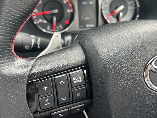 トヨタ ハイラックス Z GRスポーツ 岐阜県 2022(令4)年 3.4万km アティチュードブラックマイカ ワンオーナー/純正ナビ/Bluetooth/AM/FM/USB/Miracast/バックカメラ/ETC/パドルシフト/アダプティブクルーズコントロール/前後ドライブレコーダー/ハーフレザーシート/プッシュスタート/スマートキー/パワーシート(前席)/オートライト/オートエアコン/横滑り防止装置/プリクラッシュセーフティー/クリアランスソナー/レーンディパーチャーアラート/ロードサインアシスト/アイドリングストップ/先行車発進告知/排出ガス洗浄装置装着車/純正フロアマット