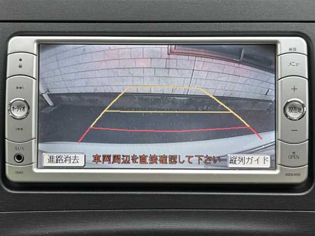 トヨタ プリウス S 福岡県 2010(平22)年 8.2万km ホワイトパールクリスタルシャイン ワンオーナー/純正メモリナビ/　（AM/FM/CD/DVD/ワンセグTV）/バックカメラ/オートライト/ビルトインETC/ドアバイザー/純正フロアマット/電格ウインカーミラー/プッシュスタート/ISOFIX/盗難防止装置/電源ソケット×1/スペアキー×1/保証書/取扱説明書/ナビ取扱説明書