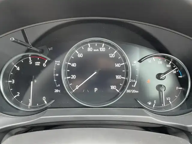 マツダ ＣＸ－８ XD エクスクルーシブモード 千葉県 2021(令3)年 3.9万km チタニウムフラッシュマイカ レザーシート/360°カメラ/BOSEプレミアムサウンド/純正マツダコネクトナビ/・Bluetooth/フルセグTV/前席パワーシート/1列目2列目シートヒーター/前席シートベンチレーション/パワーバックドア/レーンキープアシスト/アダプティブクルーズコントロール/ブラインドスポットモニター/スマートキー/前後コーナーセンサー/ヘッドアップディスプレイ/パドルシフト/純正19インチアルミホイール/置くだけ充電/純正アダプティブLEDヘッドライト/フォグランプ/本革巻ステアリング/社外ETC2.0/ドアバイザー/サイド＆カーテンエアバッグ/新車保証書＆取扱説明書