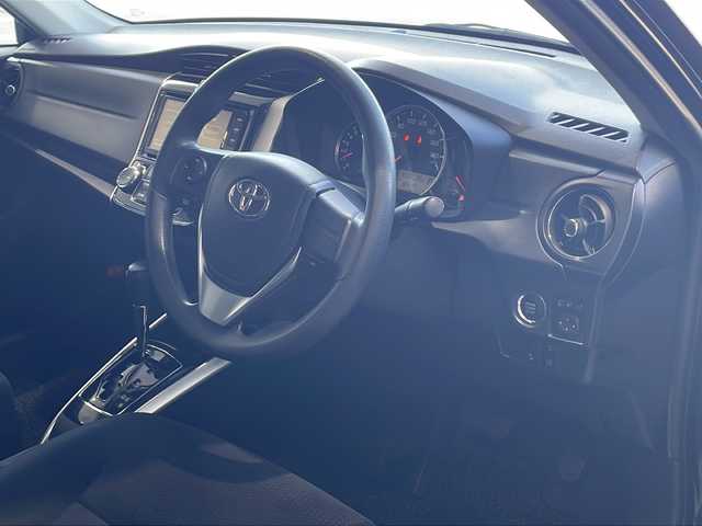 トヨタ カローラ フィールダー 1．5G 富山県 2016(平28)年 3.9万km ブラックマイカ 禁煙車/４ＷＤ/純正ナビ/フルセグ/ＢＴ・ＣＤ・ＤＶＤ/バックカメラ/レーンキープアシスト/衝突軽減ブレーキ/純正フロアマット/純正ＡＷ/ルーフレール/プッシュスタート/スマートキー/スペアタイヤ