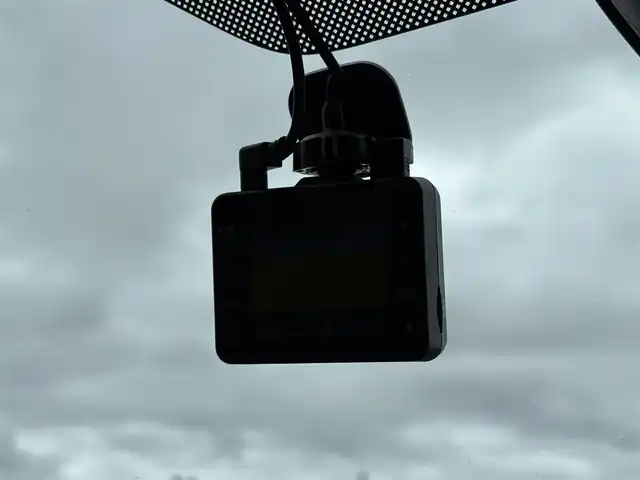 スズキ ラパン L 大分県 2017(平29)年 7.3万km アーバンブラウンパールメタリック ・ナビ(CD/DVD/SD/BT)/・ワンセグテレビ/・衝突被害軽減ブレーキ/・ETC/・ドライブレコーダー/・運転席シートヒーター/・スマートキー/・プッシュスタート/・フロアマット/・ドアバイザー/・電格ミラー/・アイドリングストップ