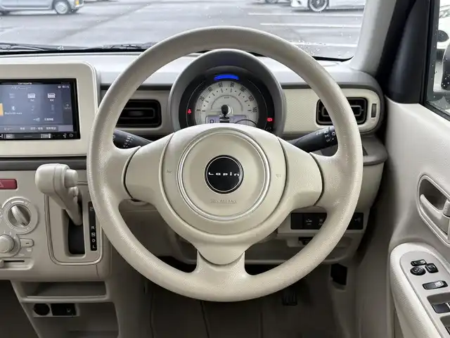 スズキ ラパン L 大分県 2017(平29)年 7.3万km アーバンブラウンパールメタリック ・ナビ(CD/DVD/SD/BT)/・ワンセグテレビ/・衝突被害軽減ブレーキ/・ETC/・ドライブレコーダー/・運転席シートヒーター/・スマートキー/・プッシュスタート/・フロアマット/・ドアバイザー/・電格ミラー/・アイドリングストップ