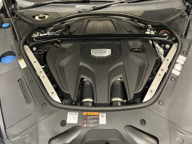 ポルシェ パナメーラ 4S 新潟県 2017(平29)年 4.6万km ジェットブラック スポーツエグゾーストシステム/・スポーツテールパイプ（シルバー）/ポルシェアクティブサスペンション/エントリードライブ/サラウンドアシスト/レーンキープアシスト/レーンチェンジアシスト/パーキングアシスト/パークディスタンコントロール/LEDマトリックスヘッドライト/ハイビームアシスト/ブラックレザー/シートヒーター（全席）/純正HDDナビ/・Bluetooth/ラジオ/AUX/BOSEサウンドシステム/リアビューカメラ/ドライブレコーダー/ETC2.0/クルーズコントロール/パドルシフト/純正20インチアルミホイール/純正フロアマット/ISOFIX