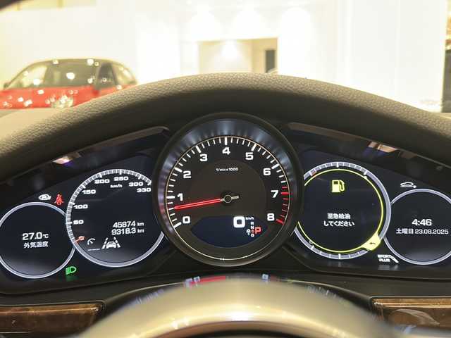 ポルシェ パナメーラ 4S 新潟県 2017(平29)年 4.6万km ジェットブラック スポーツエグゾーストシステム/・スポーツテールパイプ（シルバー）/ポルシェアクティブサスペンション/エントリードライブ/サラウンドアシスト/レーンキープアシスト/レーンチェンジアシスト/パーキングアシスト/パークディスタンコントロール/LEDマトリックスヘッドライト/ハイビームアシスト/ブラックレザー/シートヒーター（全席）/純正HDDナビ/・Bluetooth/ラジオ/AUX/BOSEサウンドシステム/リアビューカメラ/ドライブレコーダー/ETC2.0/クルーズコントロール/パドルシフト/純正20インチアルミホイール/純正フロアマット/ISOFIX