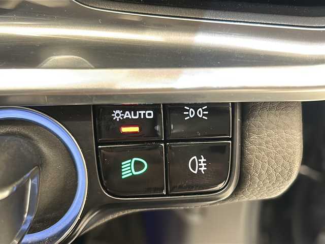 ポルシェ パナメーラ 4S 新潟県 2017(平29)年 4.6万km ジェットブラック スポーツエグゾーストシステム/・スポーツテールパイプ（シルバー）/ポルシェアクティブサスペンション/エントリードライブ/サラウンドアシスト/レーンキープアシスト/レーンチェンジアシスト/パーキングアシスト/パークディスタンコントロール/LEDマトリックスヘッドライト/ハイビームアシスト/ブラックレザー/シートヒーター（全席）/純正HDDナビ/・Bluetooth/ラジオ/AUX/BOSEサウンドシステム/リアビューカメラ/ドライブレコーダー/ETC2.0/クルーズコントロール/パドルシフト/純正20インチアルミホイール/純正フロアマット/ISOFIX