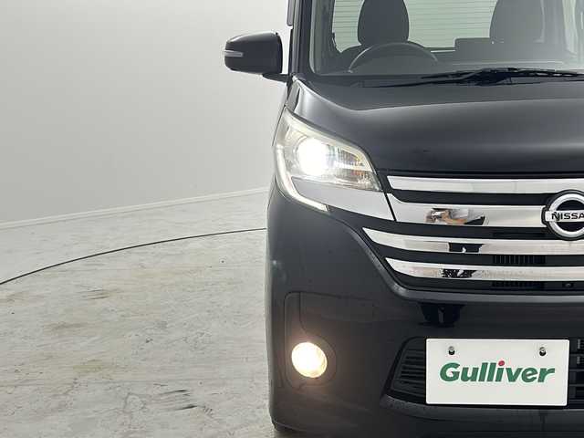 日産 デイズ ルークス ハイウェイスターターボ 茨城県 2014(平26)年 5.8万km ブラック 社外ナビ　/全周囲カメラ　/両側パワースライドドア/衝突軽減ブレーキ　/踏み間違い衝突防止装置　/プッシュスタート　/スマートキー　/ステアリングスイッチ　/デジタルインナーミラー　/純正１５インチアルミホイール　/禁煙車