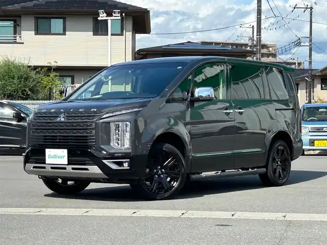 三菱 デリカＤ：５ P 神奈川県 2019(令1)年 6.3万km アイガーグレーM/ダイヤモンドブラックマイカ 純正10インチナビ(CD/DVD/BT/フルセグ)/全方位カメラ/後席モニター/電動リアゲート/D席N席シートヒーター/D席パワーシート/ETC/USB入力端子/100V充電/パドルシフト/エンジンスタートボタン/スマートキー/パワーステアリング/パワーウィンドウ/4WD/アイドリングストップ/レーダークルーズコントロール/三列シート/フロアマット/両側パワースライドドア/純正アルミホイール/ABS/横滑り防止装置/レーンキープアシスト/オートライト/オートマチックハイビーム/LEDヘッドライト/W+サイドエアバック/カーテンエアバック/衝突軽減システム