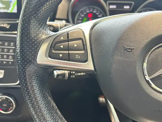 メルセデス・ベンツ ＧＬＥ３５０ｄ 4MATIC スポーツ 大阪府 2017(平29)年 5.7万km ポーラホワイト レーダーセーフティP/パノラマサンルーフ/HarmanKardon/黒革/メモリ付きパワーシート/シートヒーター/ACC/純正ナビ/TV/360度カメラ/applecarplay/純正20インチAW/LEDヘッドライト/電動リアゲート/クリアランスソナー/ブラインドスポット/ルーフレール/ETC/ドラレコ/パドルシフト