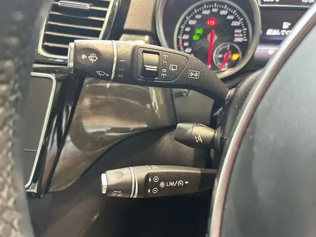 メルセデス・ベンツ ＧＬＥ３５０ｄ 4MATIC スポーツ 大阪府 2017(平29)年 5.7万km ポーラホワイト レーダーセーフティP/パノラマサンルーフ/HarmanKardon/黒革/メモリ付きパワーシート/シートヒーター/ACC/純正ナビ/TV/360度カメラ/applecarplay/純正20インチAW/LEDヘッドライト/電動リアゲート/クリアランスソナー/ブラインドスポット/ルーフレール/ETC/ドラレコ/パドルシフト