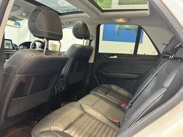 メルセデス・ベンツ ＧＬＥ３５０ｄ 4MATIC スポーツ 大阪府 2017(平29)年 5.7万km ポーラホワイト レーダーセーフティP/パノラマサンルーフ/HarmanKardon/黒革/メモリ付きパワーシート/シートヒーター/ACC/純正ナビ/TV/360度カメラ/applecarplay/純正20インチAW/LEDヘッドライト/電動リアゲート/クリアランスソナー/ブラインドスポット/ルーフレール/ETC/ドラレコ/パドルシフト