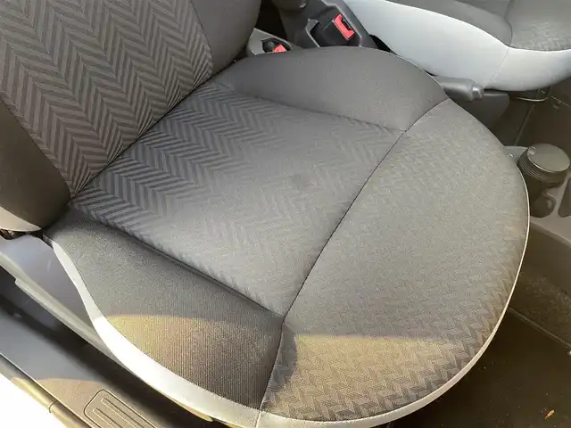 フィアット ５００ スーパーポップ 10thアニバーサリ 三重県 2017(平29)年 3.5万km ボサノバホワイト カロッツェリアナビ　/フルセグＴＶ　/ＥＴＣ　/社外１４インチアルミ　/ドライブレコーダー　/１０ｔｈ専用バッチ　/ＤＶＤ再生　/ＬＥＤデイライト　/ハロゲンヘッドライト　/Ｂｌｕｅｔｏｏｔｈ　/スペアキー　/取扱説明書